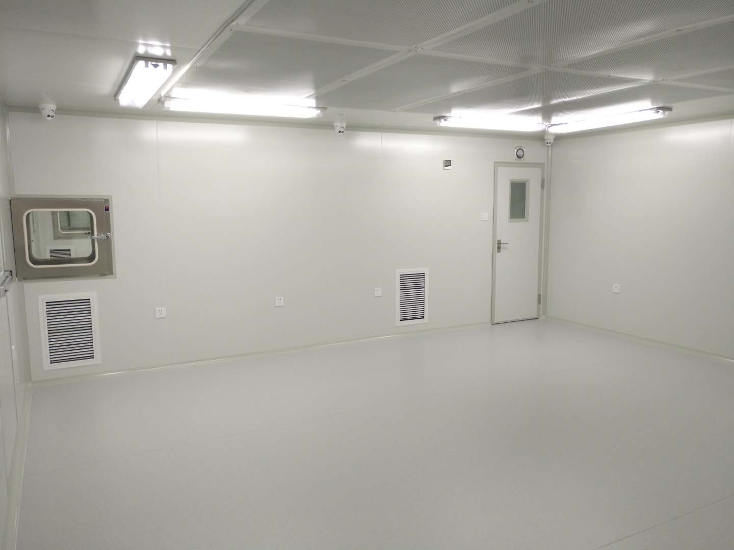 正大生物百级实验室净化工程